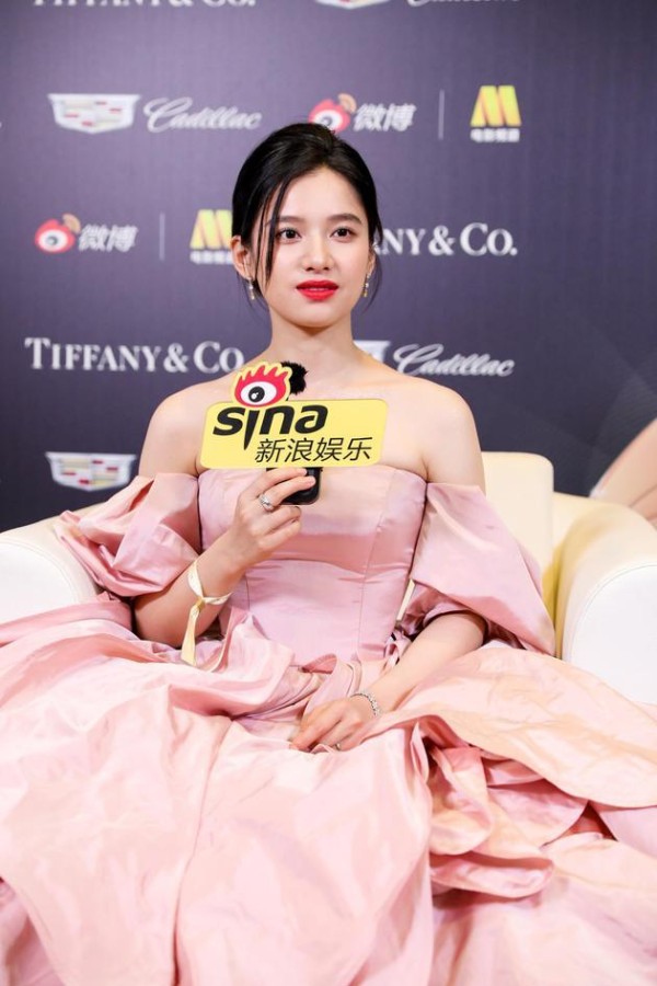 张婧仪