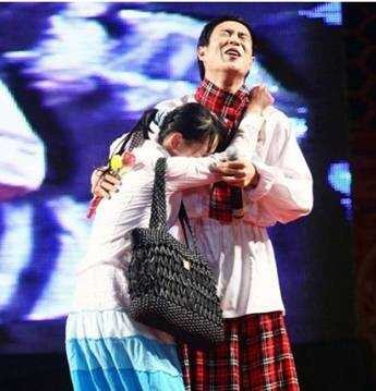 和女粉丝玩激情暧昧不堪入目的十大男星（图）