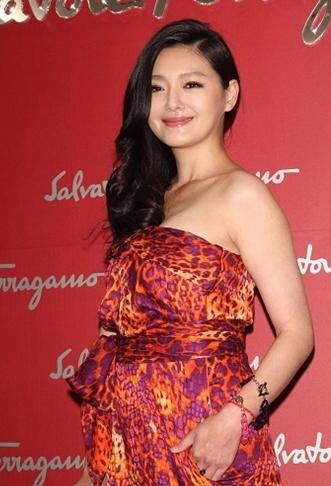 婆媳关系几分融洽几分紧张的10大女星（图）