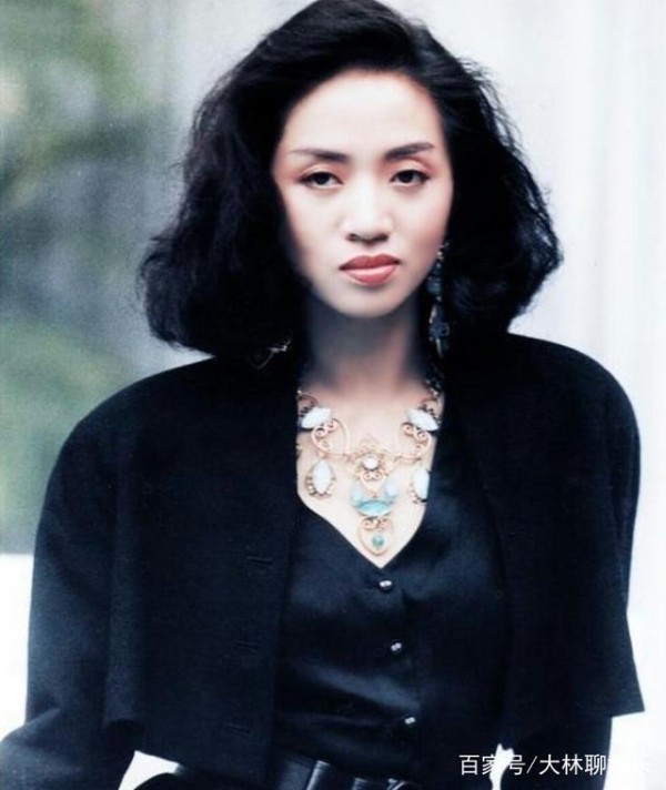 香港传奇人物梅艳芳，为何如此有魅力？曾培养郭富城陈小春等大咖