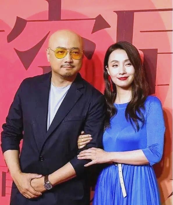 低调明星夫妻：真实情感与长久陪伴的低调爱恋