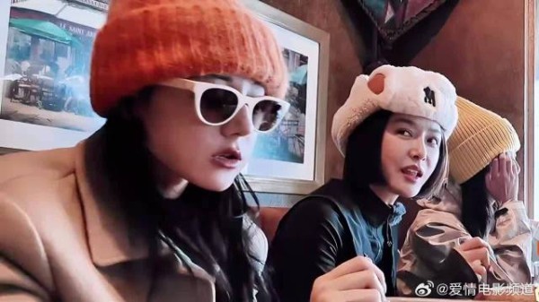 海璐:这个碗一般人都吃不完吧 胡先煦:我就是那个“不一般”的人