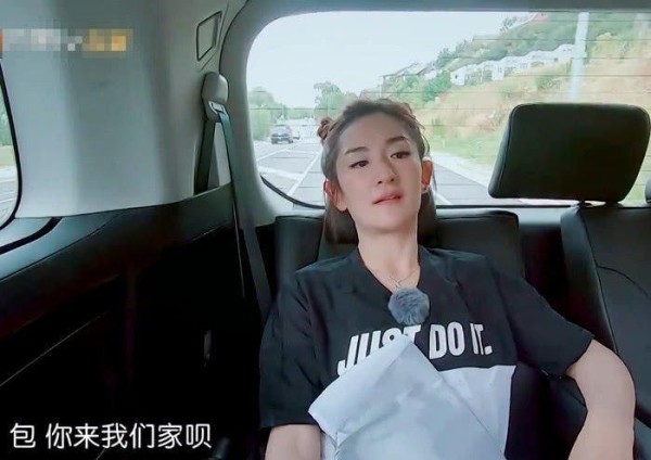 包文婧节目中提到吴昕，有人看到谢娜的话？关系好坏一看便知