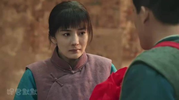 导演找杨幂演个农村妇女,她用最炸裂的演技,撕碎外界所有质疑