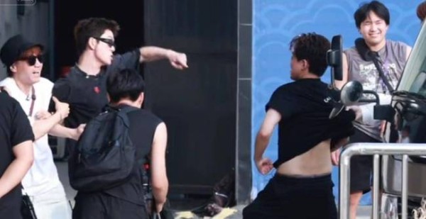 苏醒给王栎鑫道歉 兄弟情深化解矛盾