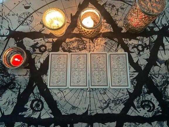 塔罗牌解读明星情感与事业发展新趋势