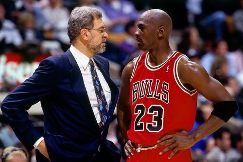 NBA教练与球星相处之道：戴利堪称恶人头目，禅师乔丹互相尊重