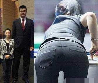 很多明星都和姚明合过影，不过最尴尬的还是韩红了