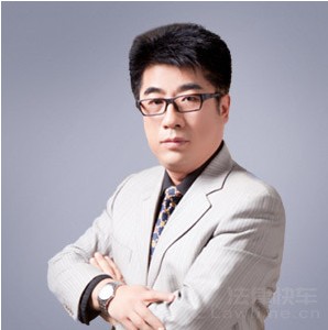 平台法律顾问团队