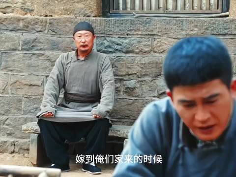 谁懂杨幂这段哭戏真的封神了,心疼绣绣,只有最亲近的人刀子往哪里捅最痛