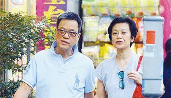 女星未婚先孕怎么办？那英被骗，成龙内心崩溃