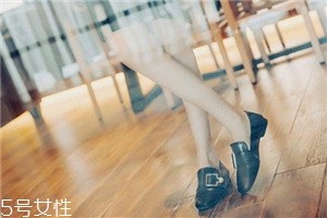 单鞋买大了怎么办？单鞋买大了一码处理方法