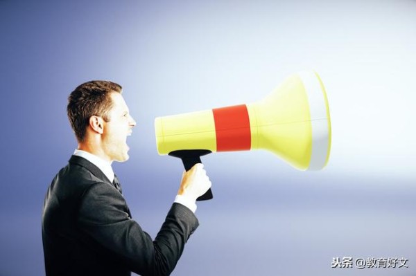 校长如何让教师敬佩？做到这3点轻松管理学校，让老师工作有动力