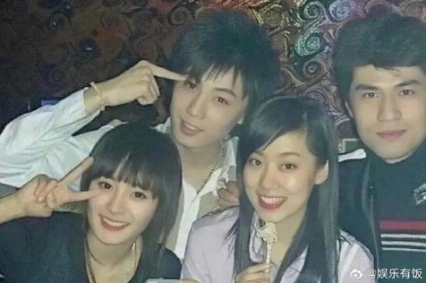 杨幂北电宿舍四人组 二十年情谊未改