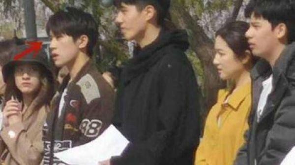 中戏明星学子同框 胡先煦搞笑千玺身高成短板 而他成全场亮点