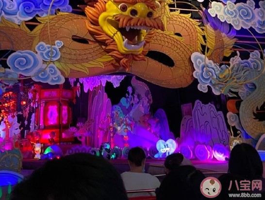 去欢乐谷发朋友圈文案说说 欢乐谷一日游说说配文句子