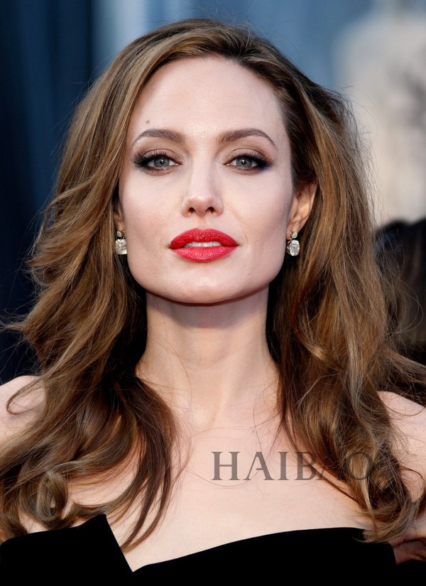 安吉丽娜·朱莉 (Angelina Jolie)