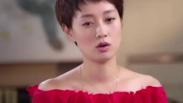 马伊琍首谈婚姻痛点:文章身上有自己不喜欢东西,但仍然相信爱情!