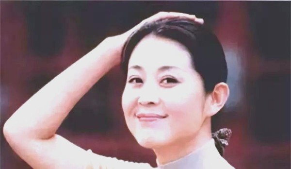 倪大红与倪萍之间的关系传闻与真相