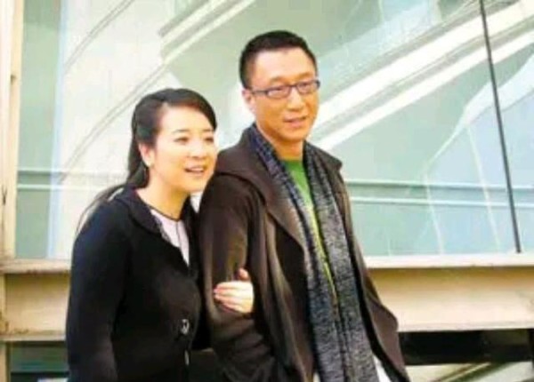 理性看待“陈小艺”事件，因为演员也是凡人！