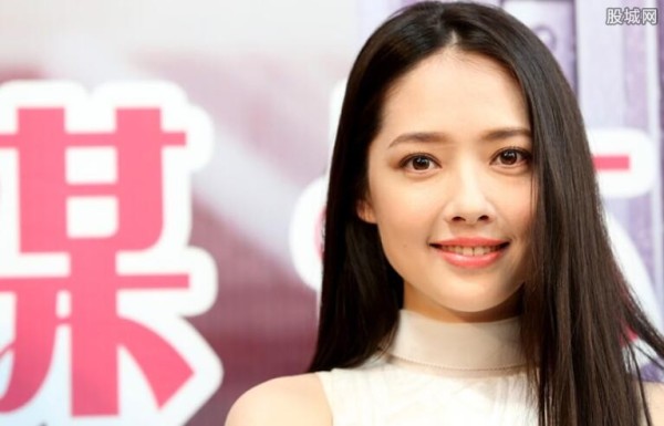 郭碧婷曾轶可什么关系