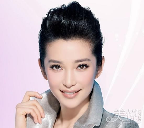 五位女明星 引领今夏最潮妆容