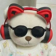 明星父母教育观的差距...