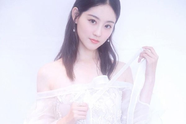 宋轶和祝绪丹对比照 撞脸整体气质长得好像