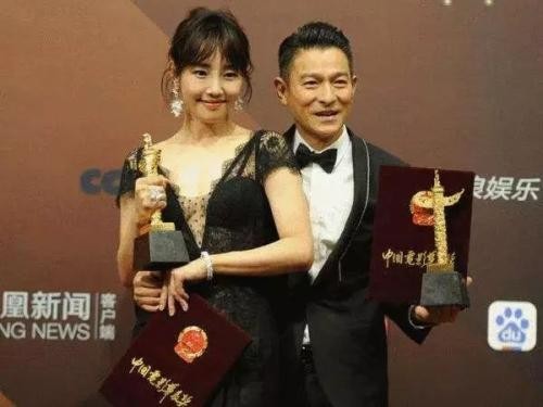 这4位明星你以为“糊了”实际生活的很好，传说中的闷声发大财？