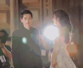 帝王人物：宋仲基和宋慧乔的完美婚姻，男神女神的美好爱情