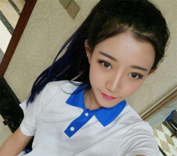 牌牌琦女友快手小伊伊被方丈睡过真的吗 小伊伊与方丈什么关系