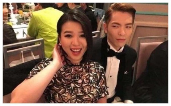 明星和经纪人们睡过，萧敬腾没什么，看到他网友们惊了