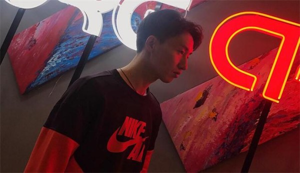爆音和小青龙是什么关系？双双否认是师徒关系竟另有内情引人吃惊