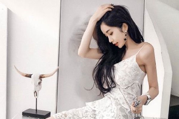 fox严谨为什么是九嫂 她和王思聪有关系吗是历届女友