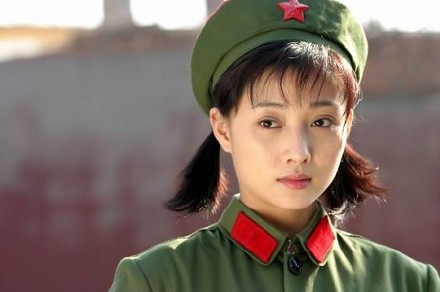 是谁炮制了影视红星殷桃被重庆文强包养的谎言?(图)