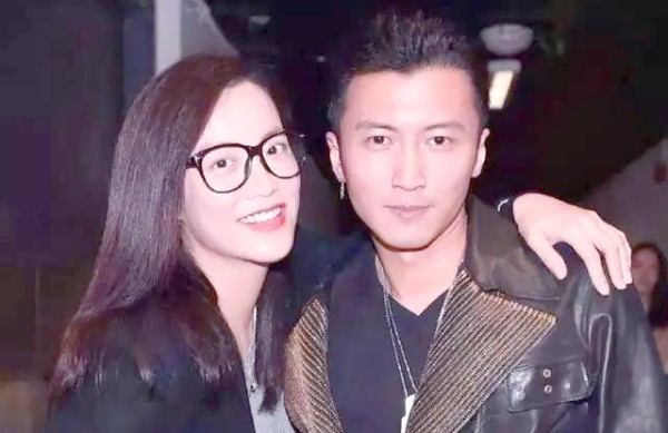 明星与经纪人：从相知到相爱再到各自人生的故事
