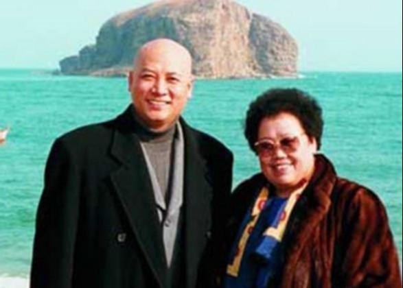 入赘豪门不好过的男明星，陈子聪被赶出门，他身价20亿离不成婚