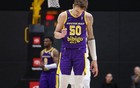 湖人官方宣布和中锋凯勒·凯利签下一份训练营合同