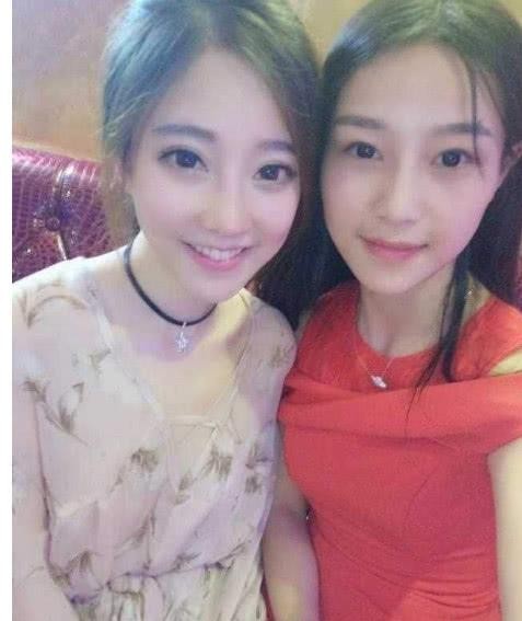 冯提莫离婚事件未平一波又起，又被爆猛料，网红之路艰难啊！