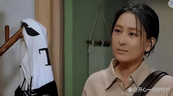 黄毅清再爆马苏“艳照”：男友换不停，坐实圈内“女海王”宝座！