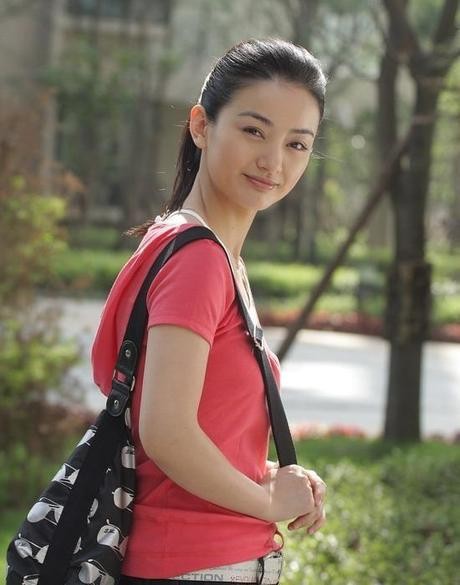 胡歌同学朱杰跟孙红雷拍过五次吻戏，嫁给中国好声音幕后老板