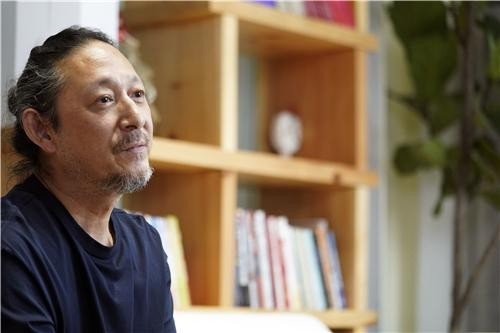 不计成本推出《世界的尽头》音乐人三宝坚守舞台源于热爱