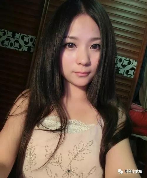 直播运营干货：一名小小网络主播，如何最快进阶成明星之路？