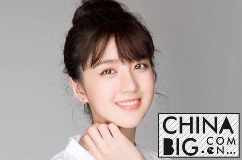 权怡凤李荣达什么关系？ 权怡凤女儿改姓李？