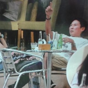 钮承泽被曝与小20岁女星拍拖 情侣装返爱巢