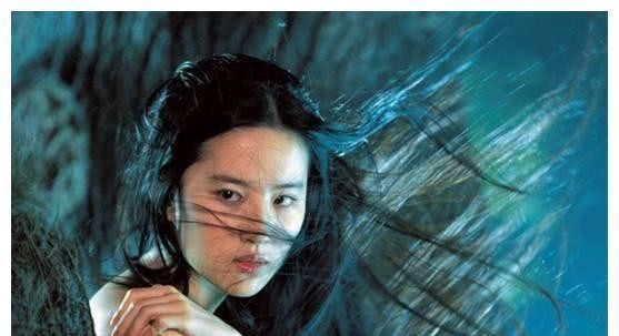 同样是演女鬼“聂小倩”，前6位都在模仿，唯独她隔着屏幕都害怕
