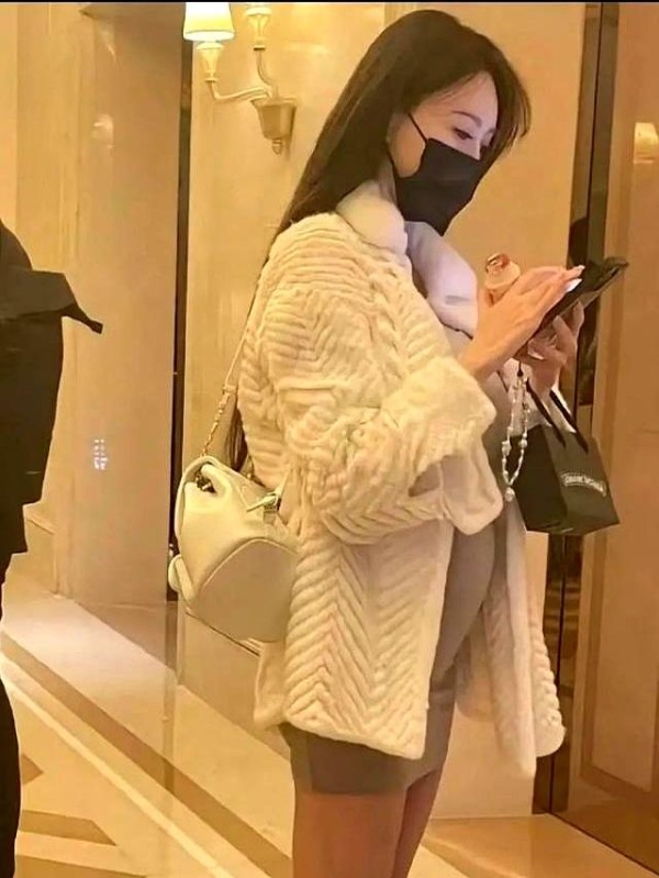 叶珂首度发声！生女后分手真相曝光，黄晓明私生活引关注