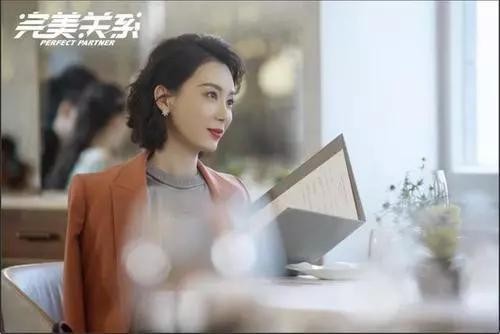《完美关系》陈数成功抢镜？女配比女一还有辨识度，这些人做到了