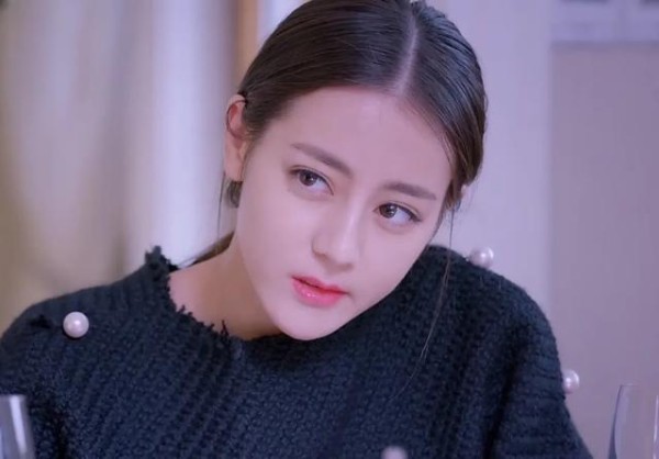 《完美关系》陈数成功抢镜？女配比女一还有辨识度，这些人做到了