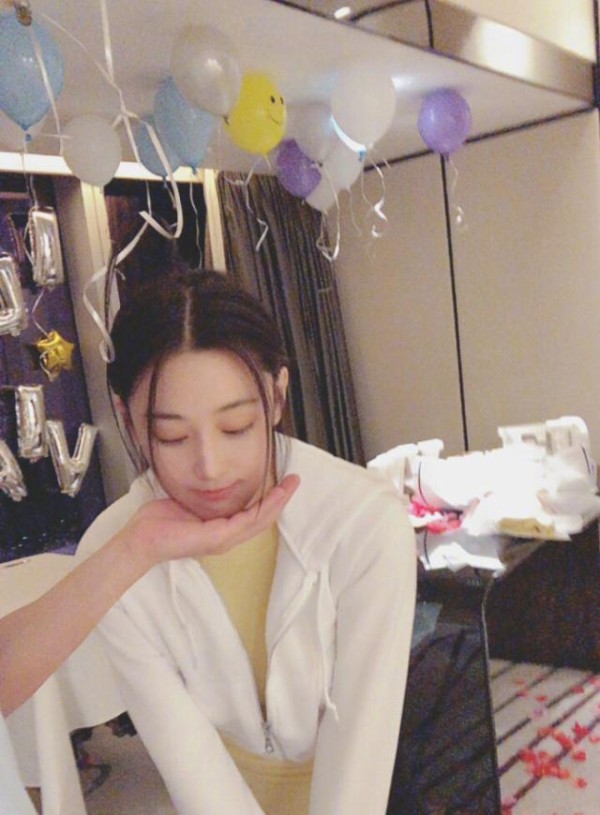走出李晨的阴影，张馨予借生日公布恋情被指蹭了科甜的热度？